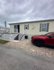 Unit 522 - Elevated Renovated Beach Cottage at Sandpiper Resort