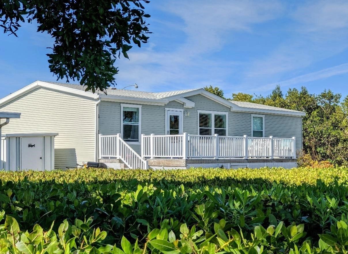 Unit S4 - Spacious 3BR Corner Lot at Sandpiper Resort